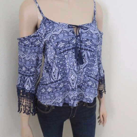 Hollister Womens Cold Shoulder Fringe Printed Peasant Top Size Small - Picture 3 of 4